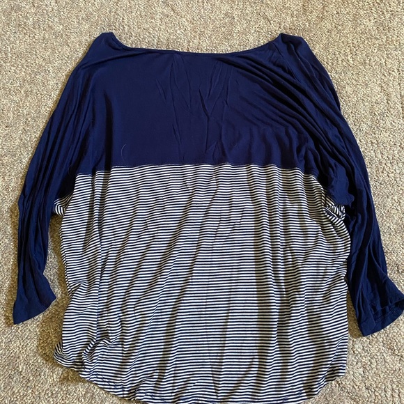 Striped Navy Longsleeve from Tobi - Picture 2 of 3